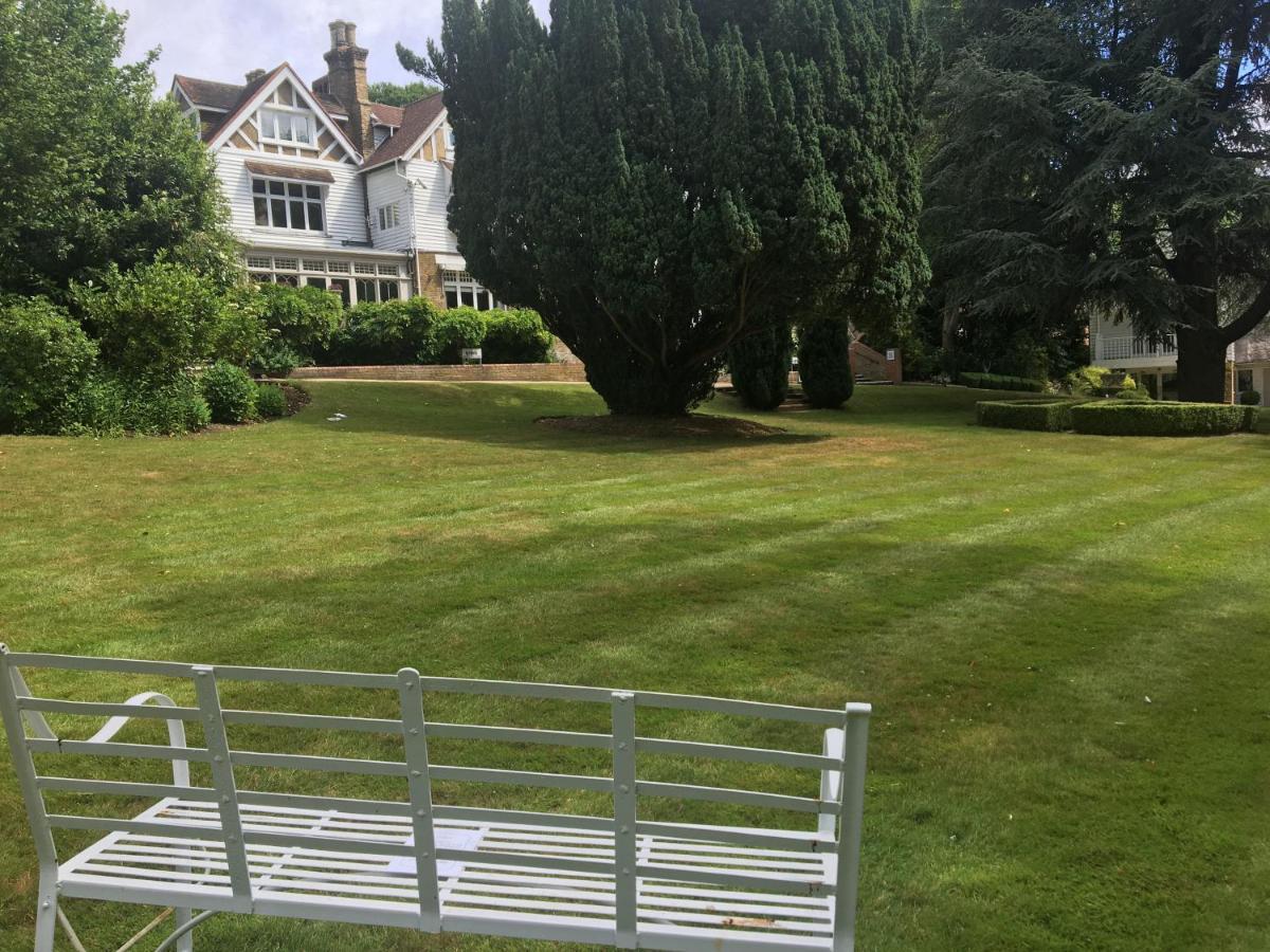 Rowhill Grange Hotel & Utopia Spa Dartford Dış mekan fotoğraf